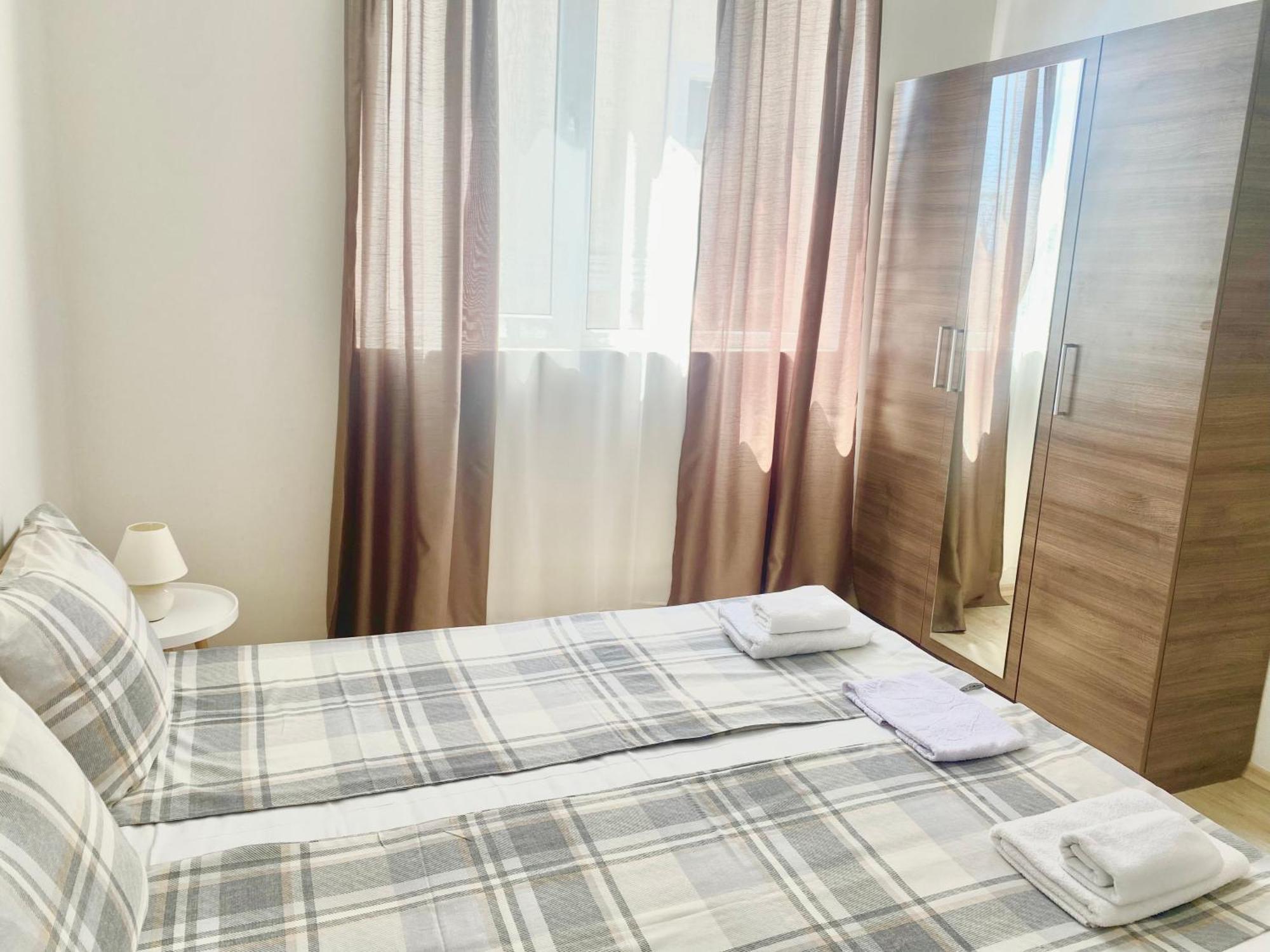 Apartments In Sunny Island Complex 切尔诺莫雷茨 外观 照片