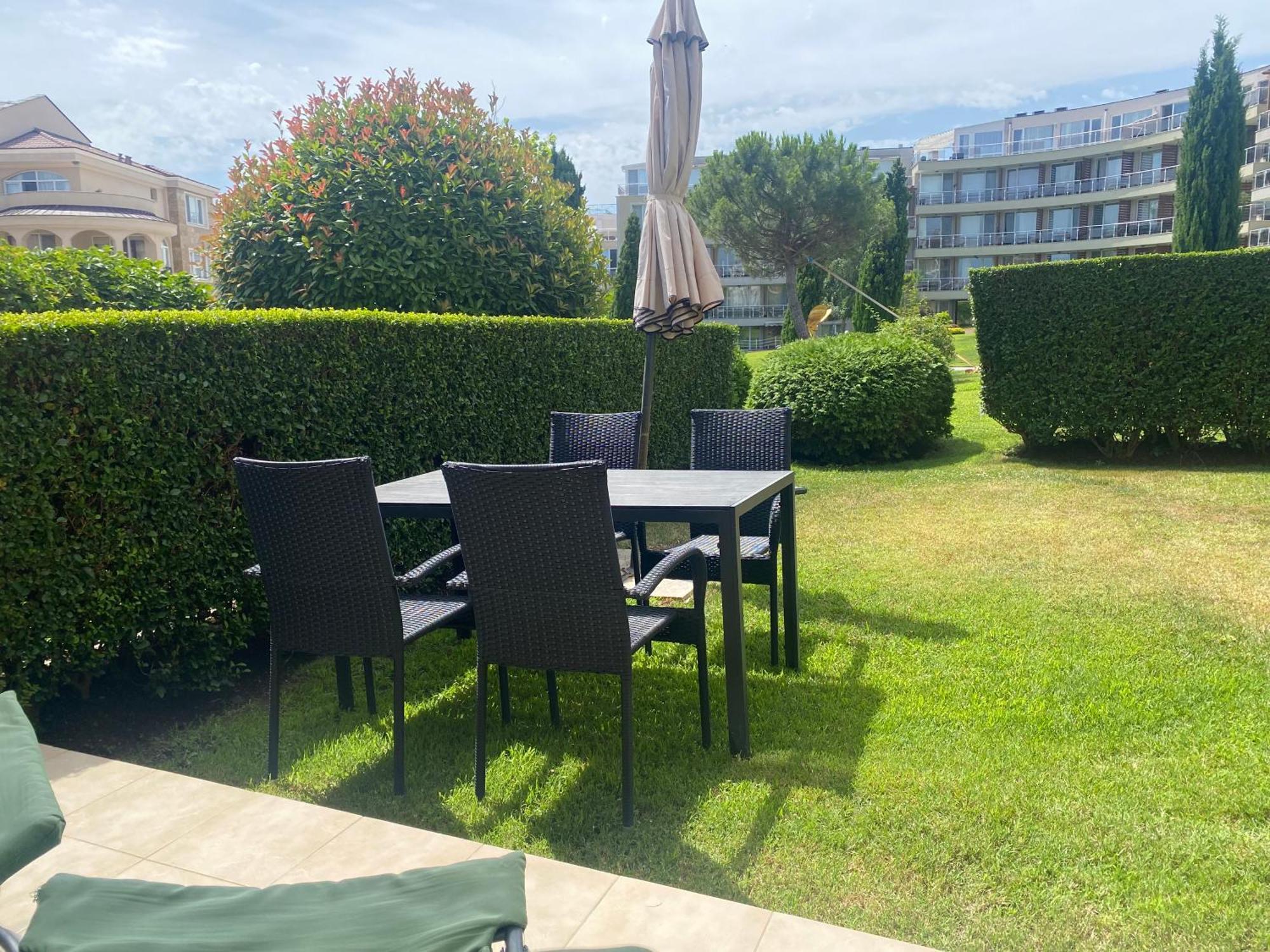 Apartments In Sunny Island Complex 切尔诺莫雷茨 外观 照片